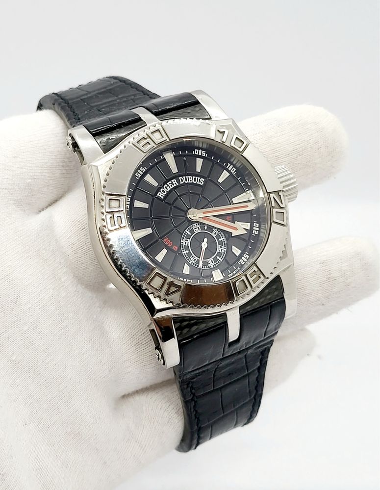 Roger Dubuis Easi Diver 665/888 limited edition
