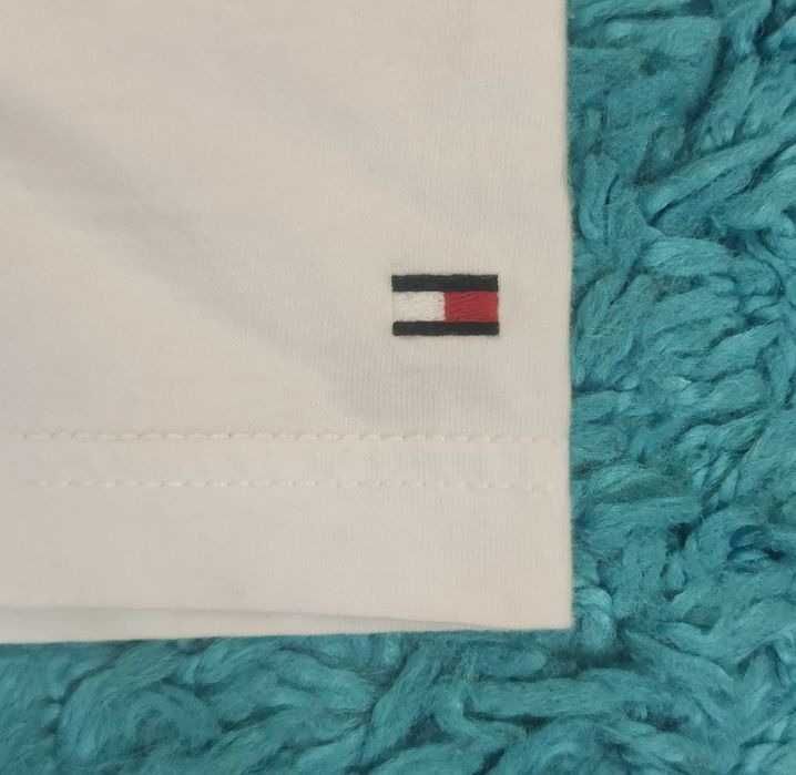 Tricou Tommy Hilfiger Logo Graphic Regular White