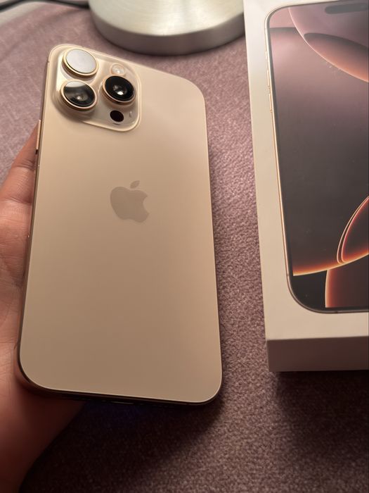 Iphone 16 pro max 256 gold