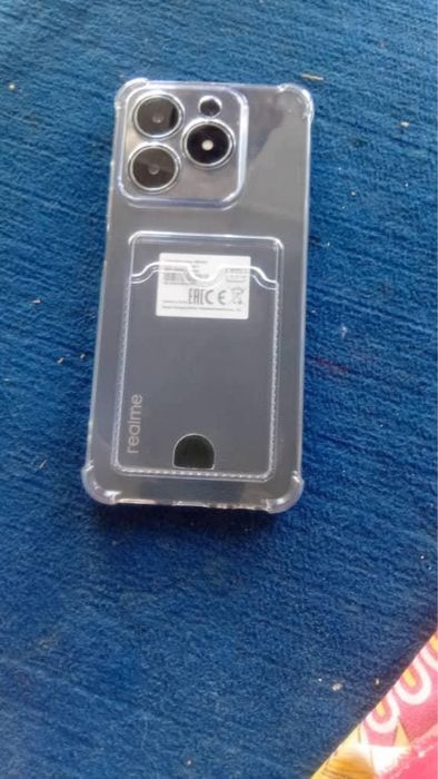 Realmi    c61