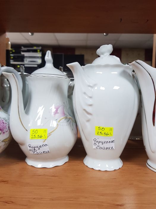 Порцеланови чайници