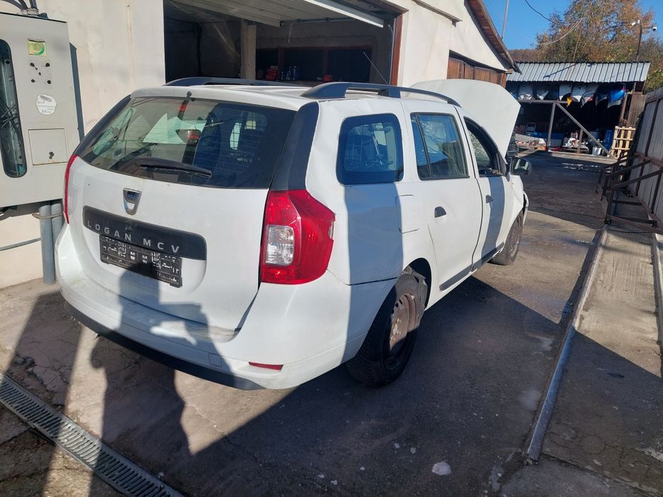 Dezmembrez logan MCV 1.2 euro 6 cu aer conditional