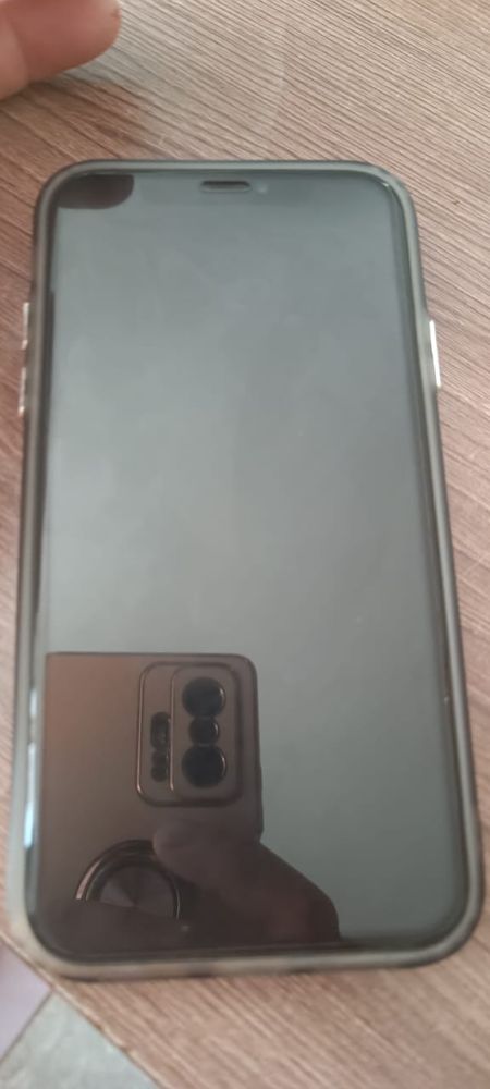 Продам айфон 11в идеальном состояний