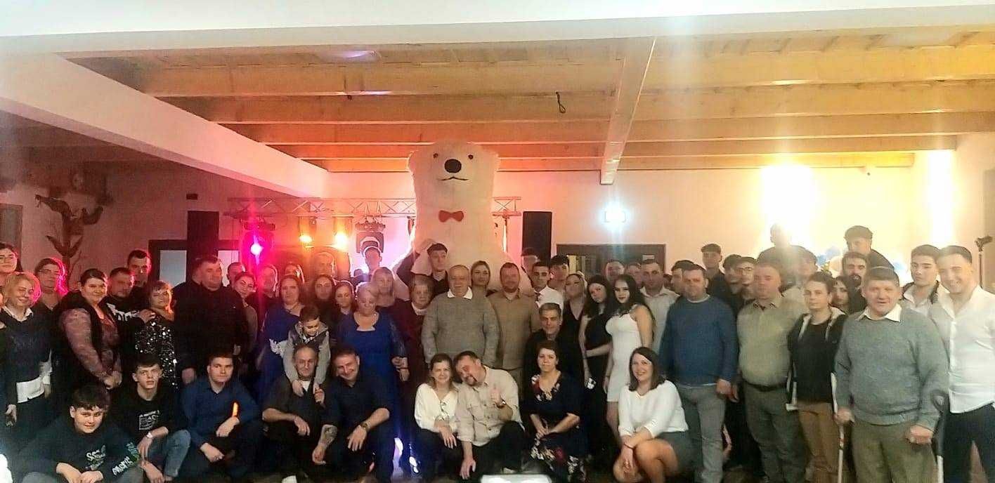 Urs polar de 3 metri pentru evenimente speciale  Fram ursul polar