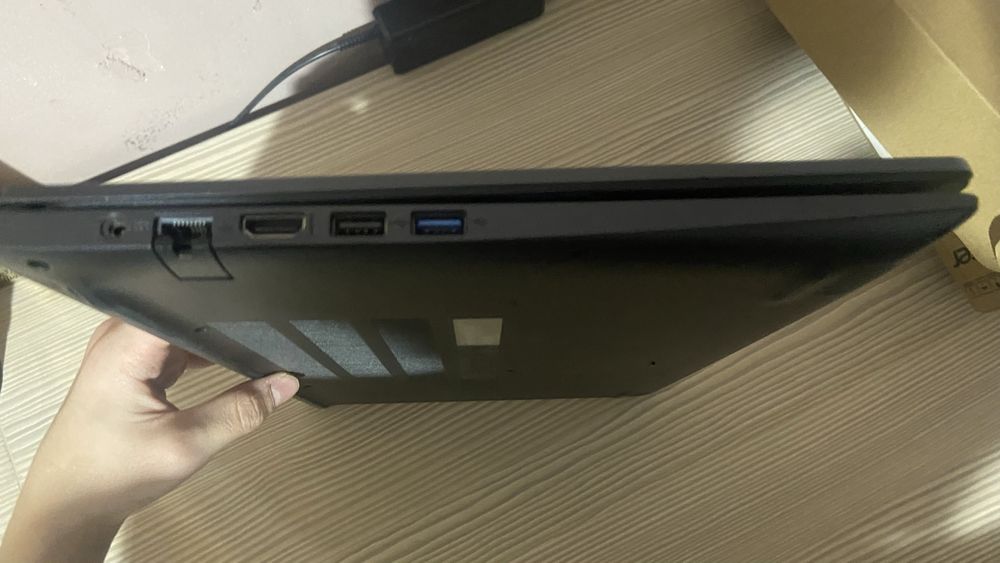Ноутбку Acer  продаю