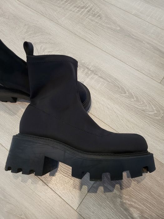 Vând ghete Zara mărimea 38