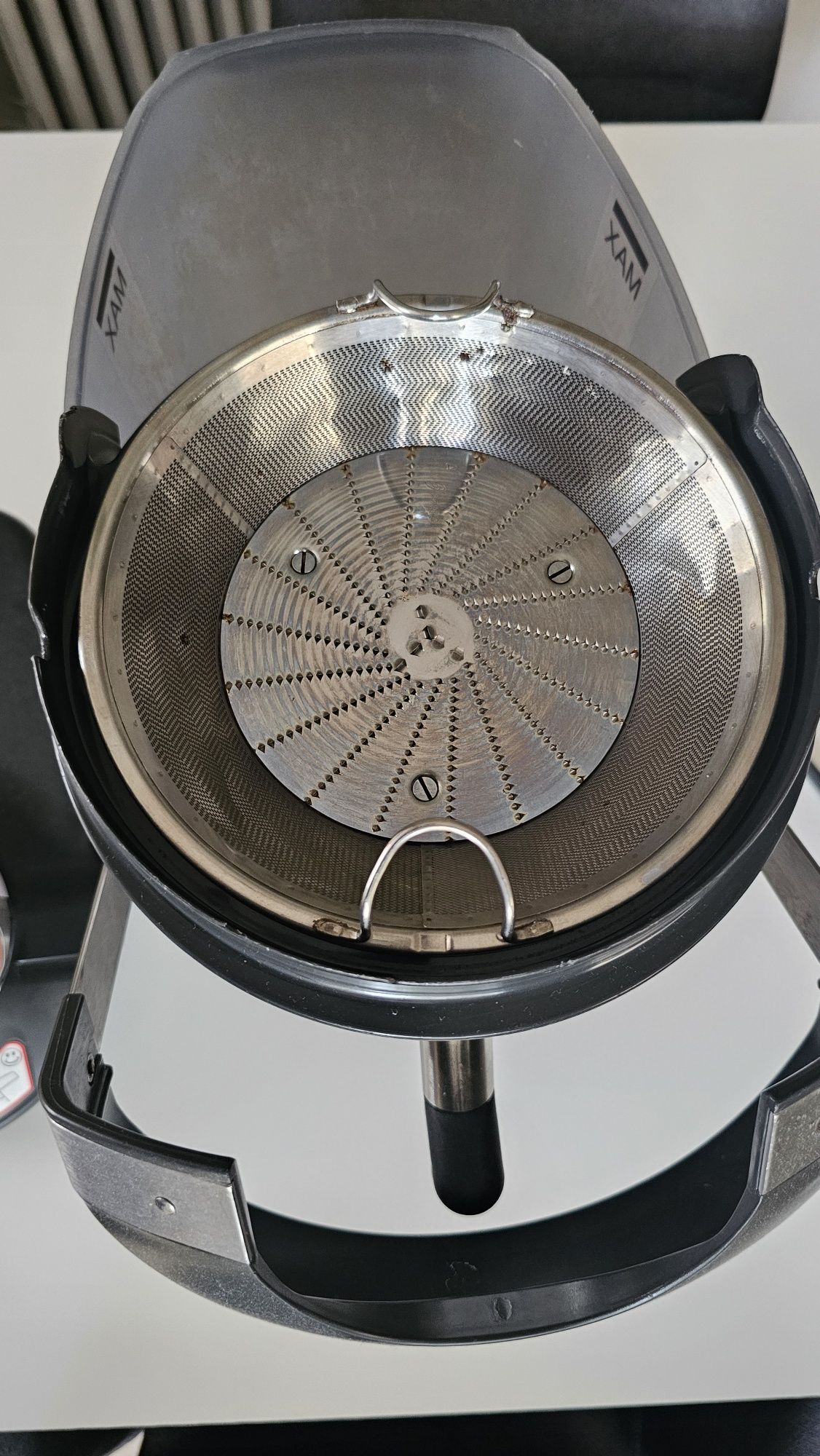 Фреш машина Robot coupe J80