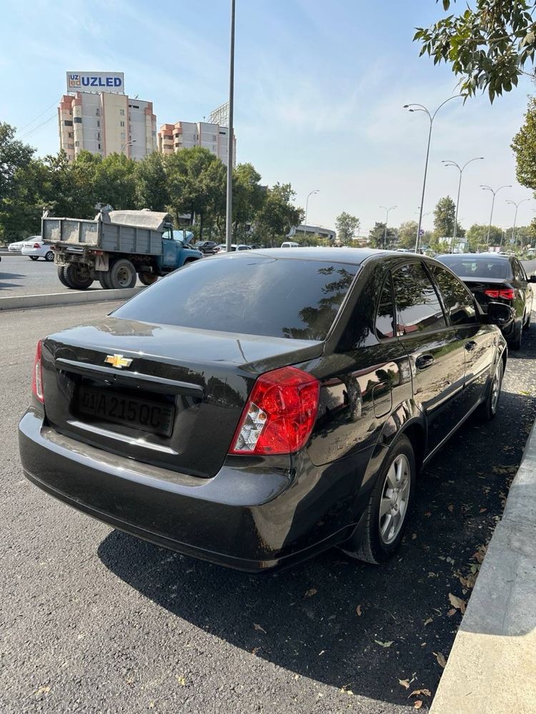 Gentra 2023 yil 40.000 km prabeg kraska top toza ideal