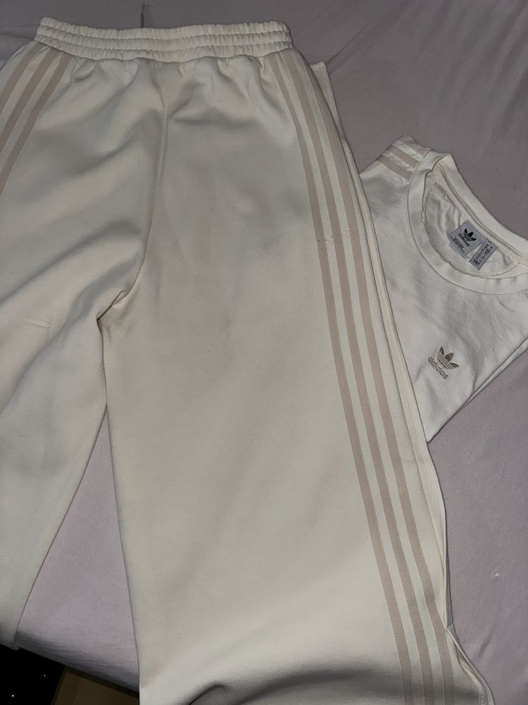 Adidas сет, кремаво