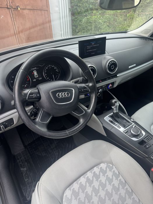 Audi a3 2015 G-tron