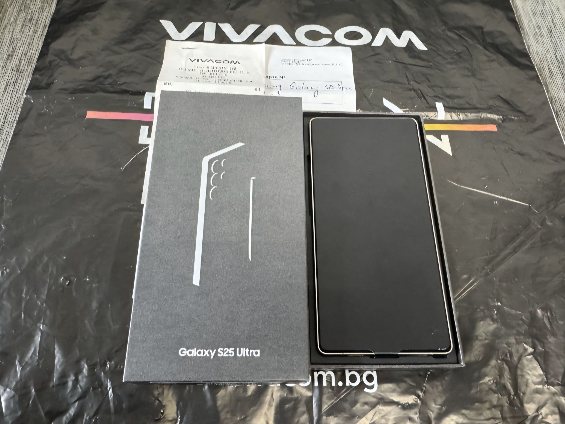 KATO НОВ 256GB Samsung Galaxy S25 Ultra Гаранция Vivacom 2027г. Gray
