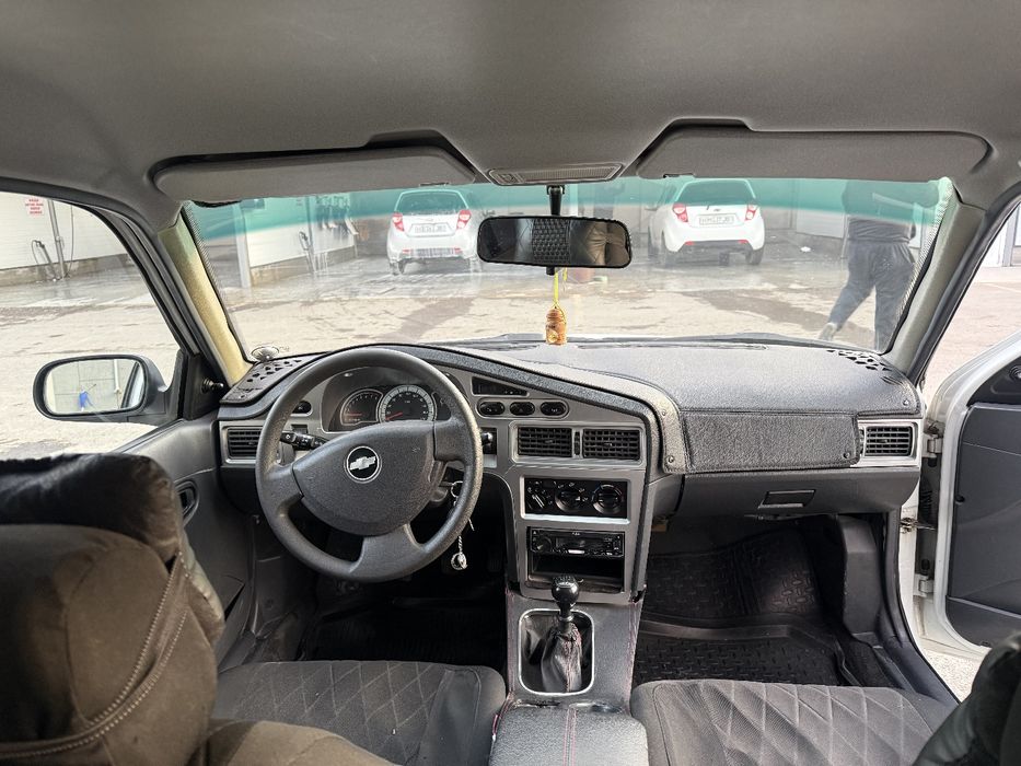 Продается Нексия 2