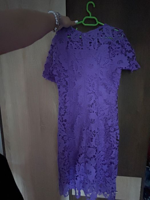 Rochie pentru femei in varsta