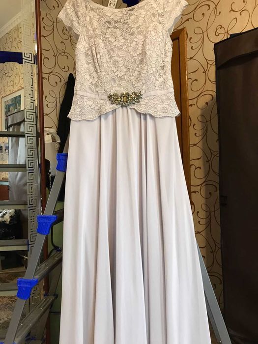 Качественные платьяженские.