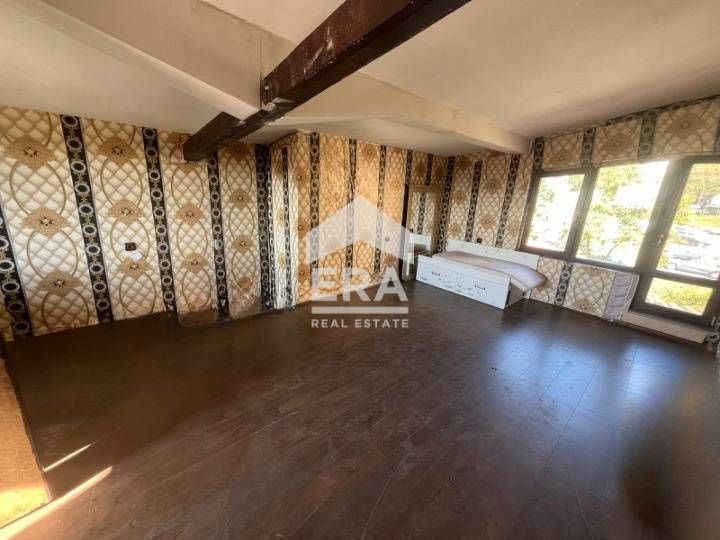 Продава се Къща в Варна, Автогара - 60 кв.м за 1617 €/кв.м - Снимка #4