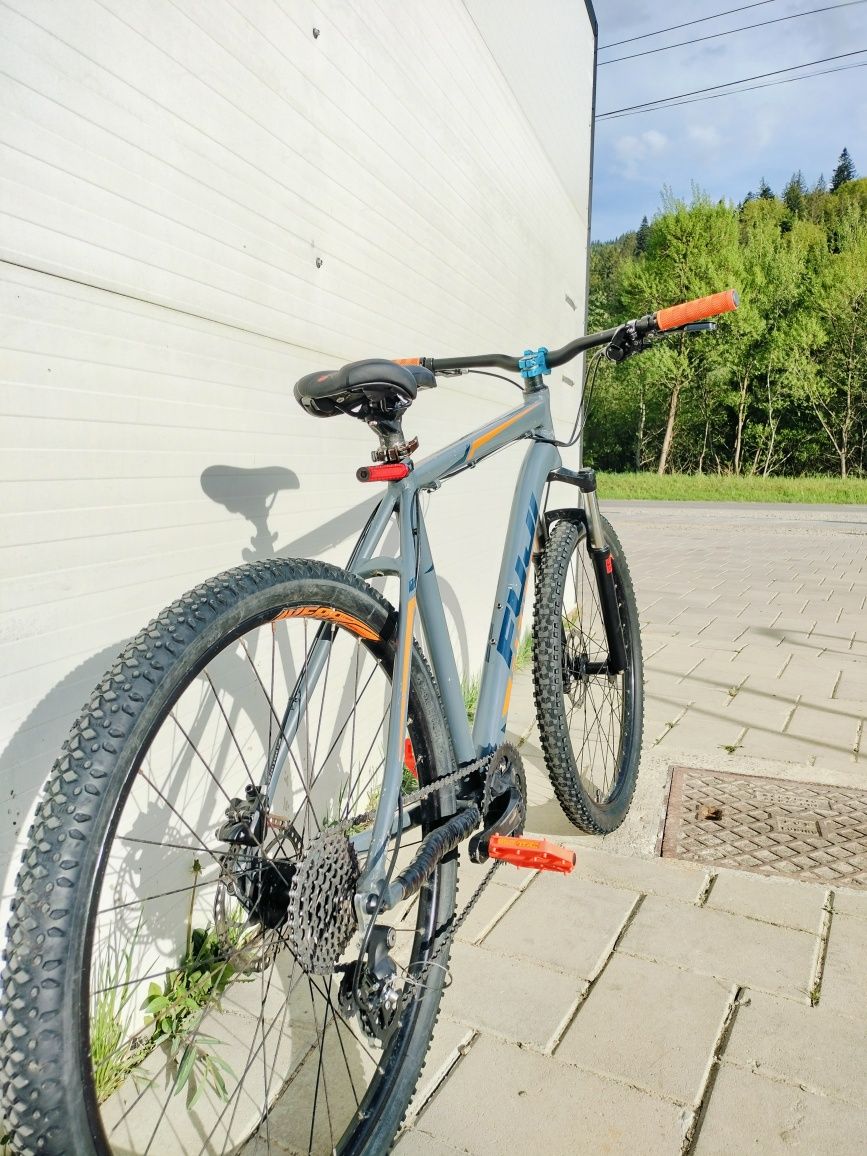 Vând bicicleta 27.5