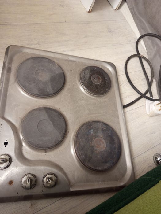 Продам варочную поверхность