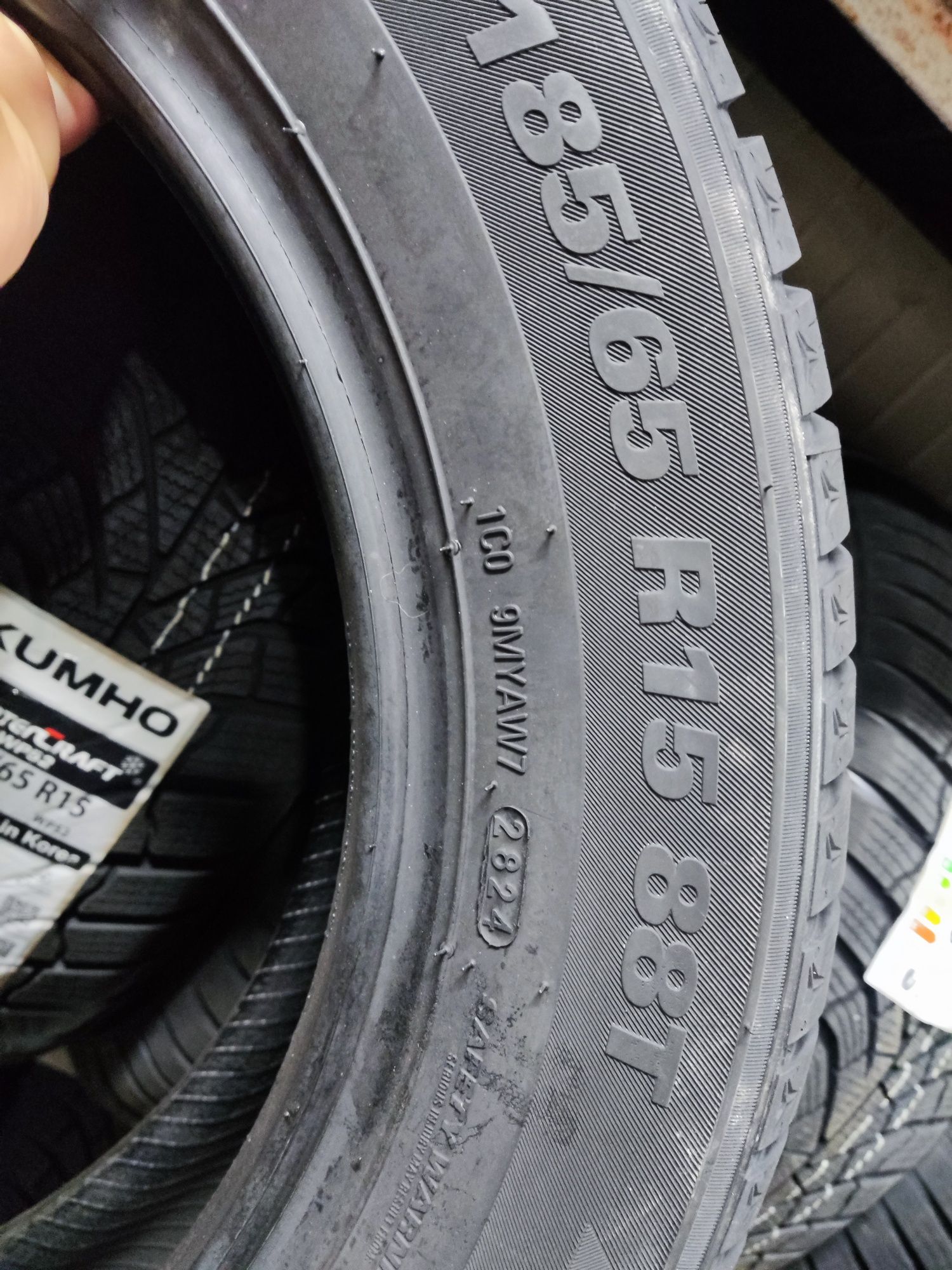 185/65/15 Kumho WinterCraft