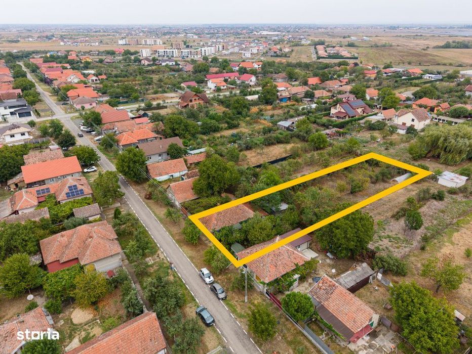 Teren 1.439 mp cu casa batraneasca – Urseni, Vatra Veche