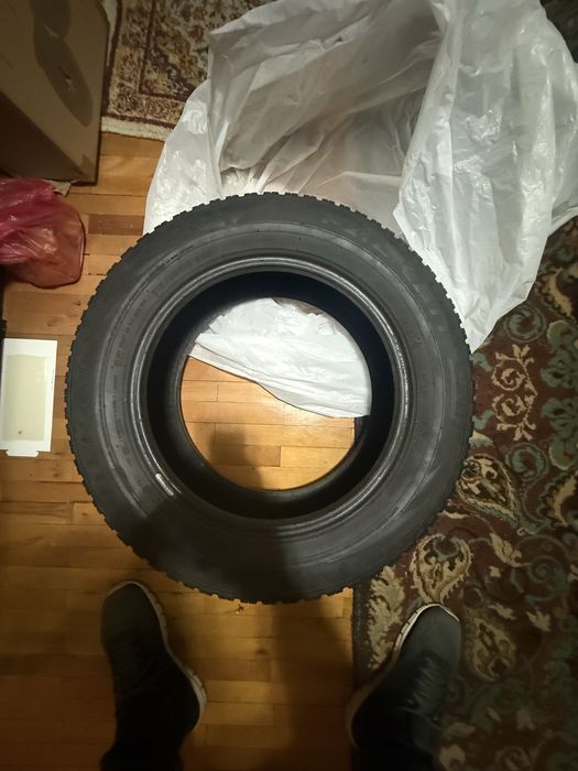 Vand cauciucuri iarnă 215/60/R16 99H