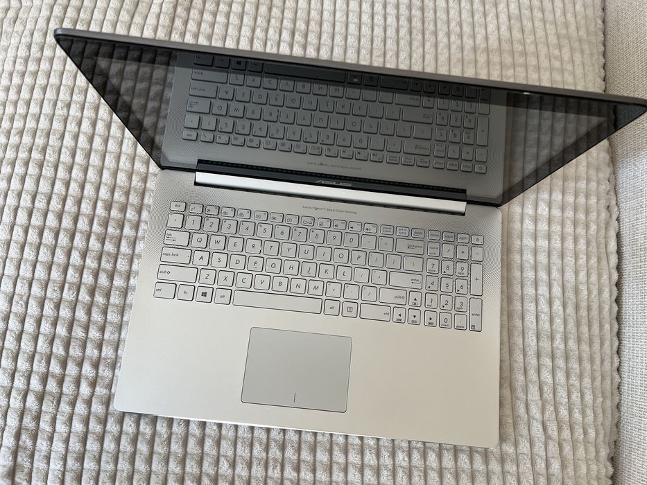 Laptop Asus UX501VW wi7-6700HQ 512GB 16GB GTX960M 4GB Win10 UHD Touch