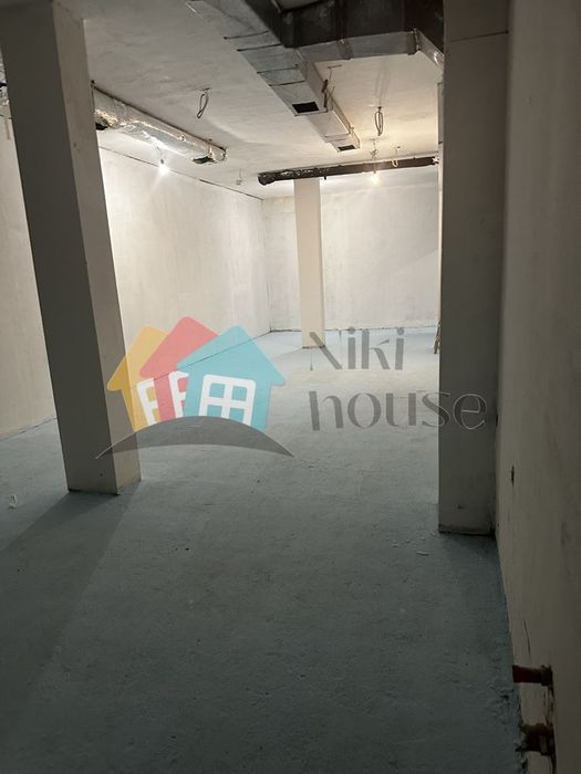 Продава се Заведение в Варна, Възраждане 1 - 205 кв.м за 425 €/кв.м - Снимка #9