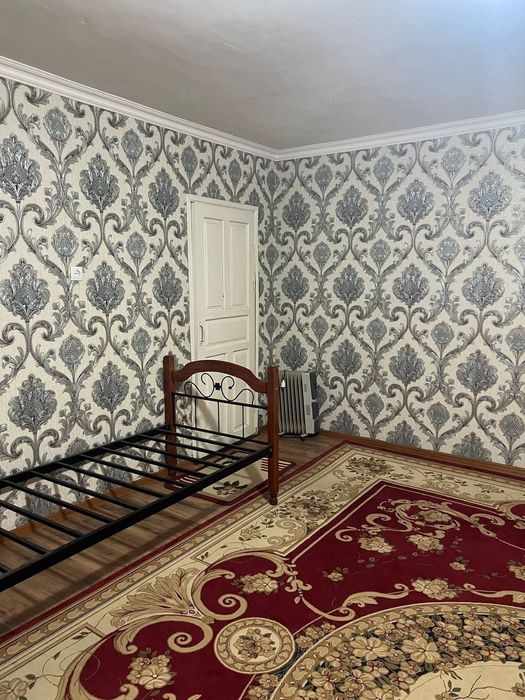 Арендага 2 хона 4 этаж Богишамолда жойлашган.Агентство