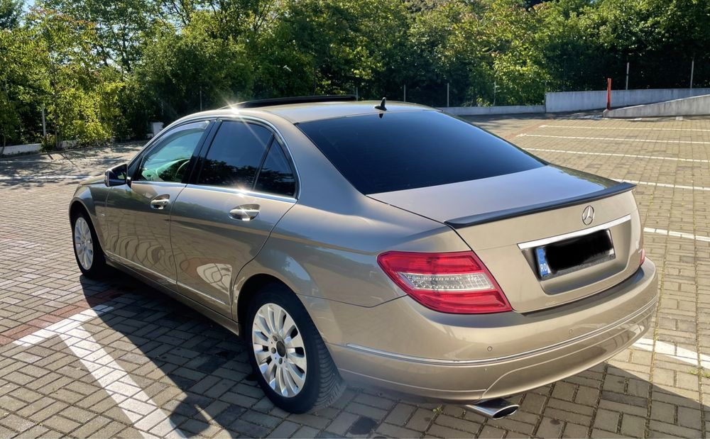 Mercedes Benz C class 2010 E5 Avangarde