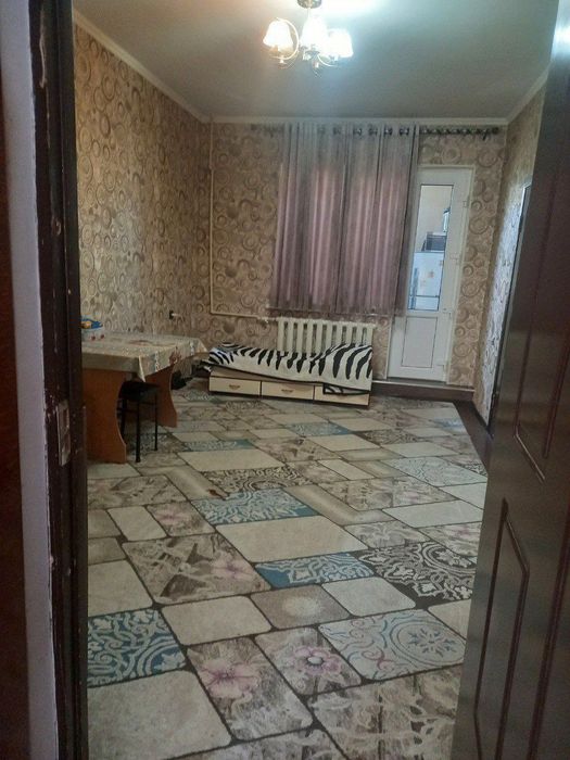 Мирабадский район Куйлюк 1 массив 2х комнатная