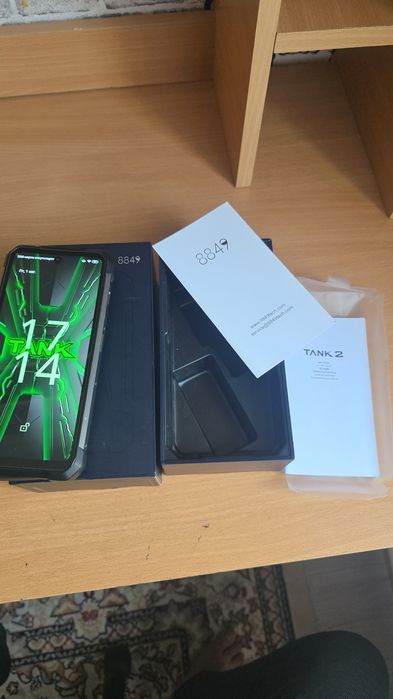 Продам Танк 2 на 256 гигов