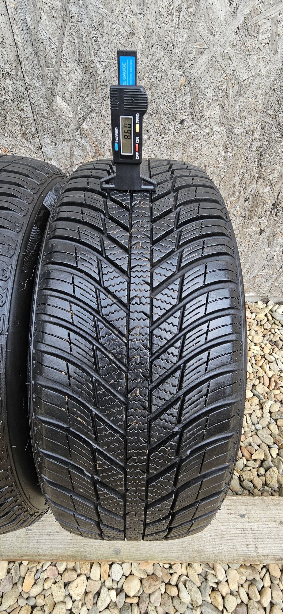 Anvelope Nexen Nblue 4 Season All Weather 215/55 R16 97V M+S