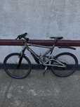 Bicicleta Scott Strike