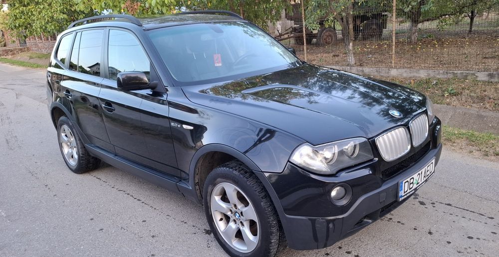 BMW X3 tractiune 4x4, motor 2.0 diesel de 150 cp