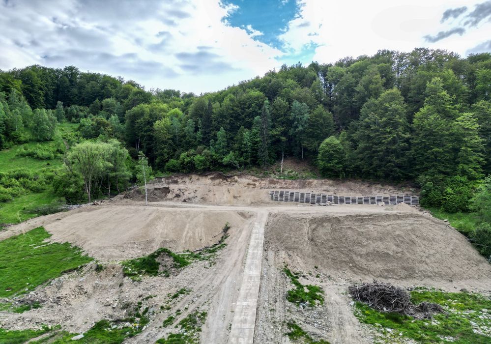 Teren intravilan telegondola straja