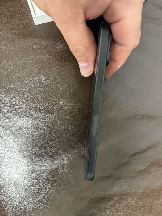 Като нов iphone 16 без забележка