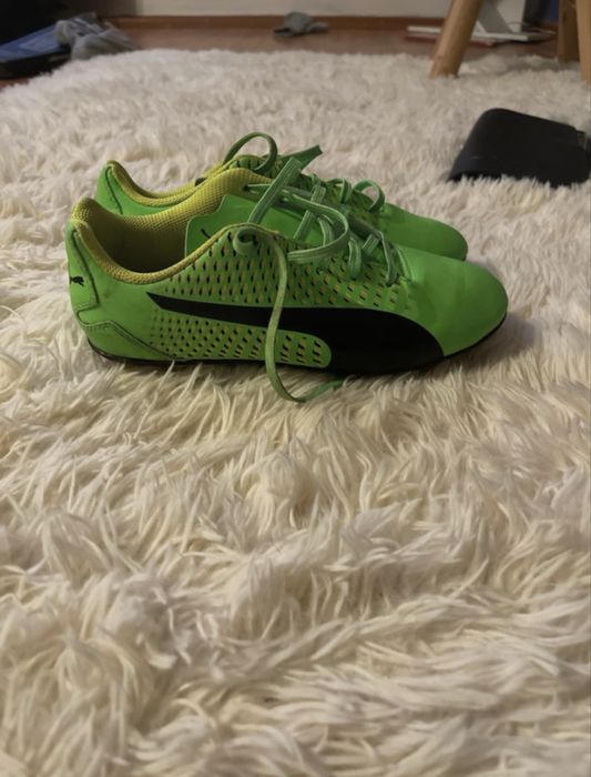 Ghete de fotbal puma copii