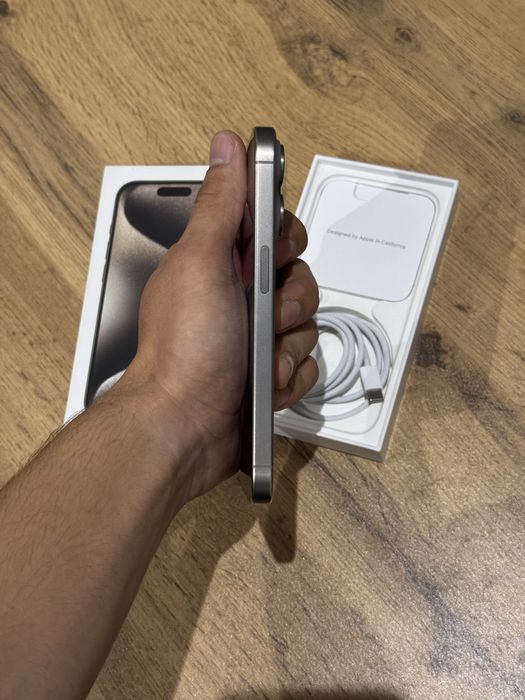 iPhone 15 pro 128GB