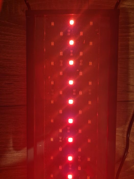 Lampa acvariu Hygger, 22W cu bracheti, 60 cm, folosita