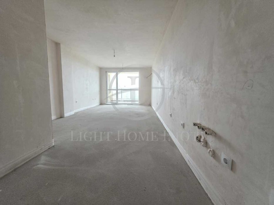 Продава се Тристаен апартамент в Пловдив, Център - 106 кв.м за 1557 €/кв.м - Снимка #1