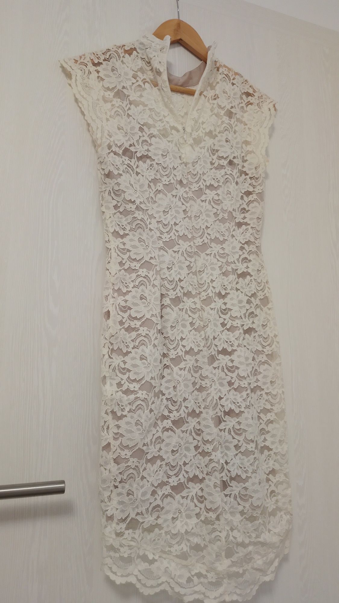 Rochie dantelă,mărimea 36