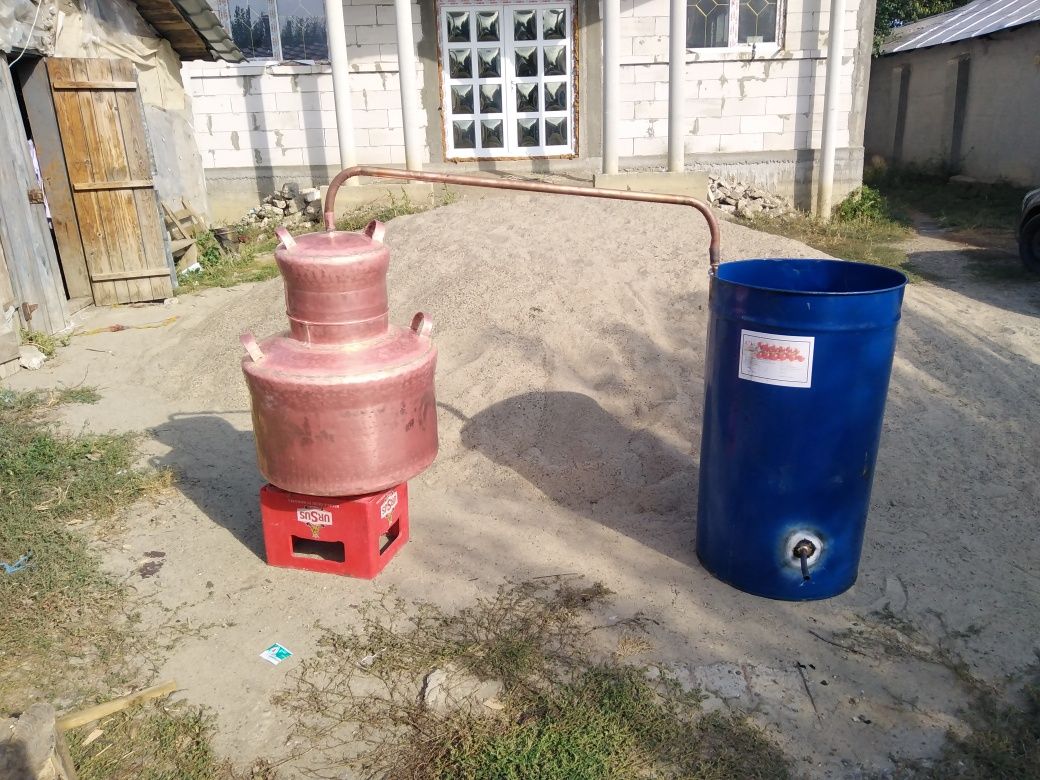 Vând cazan de țuică la 130 de Litri cu fundul de 4 mm