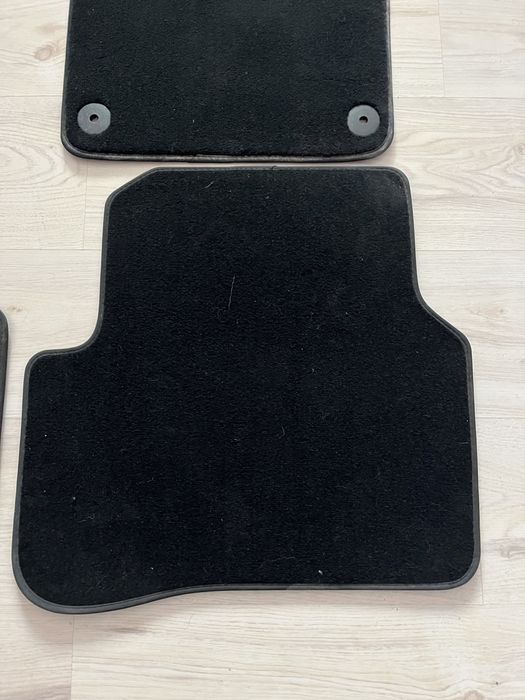 Оригинални мокетни стелки VW