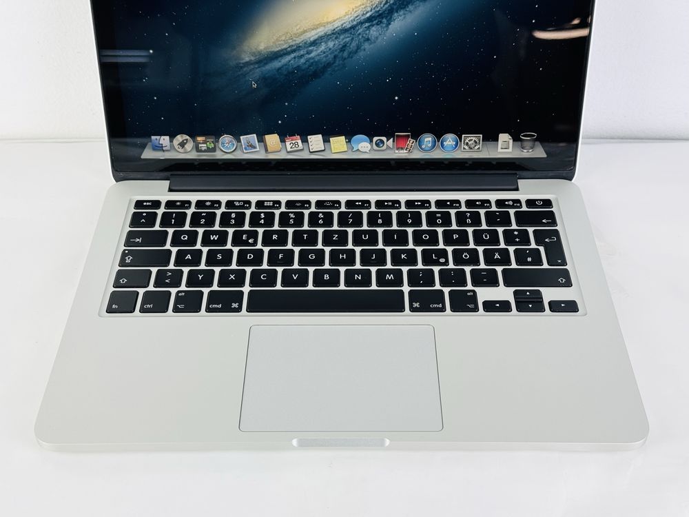 Лаптоп Аpple MacBook Pro 13" early 2013 i5 2,6Ghz 8RAM 256GB Gray