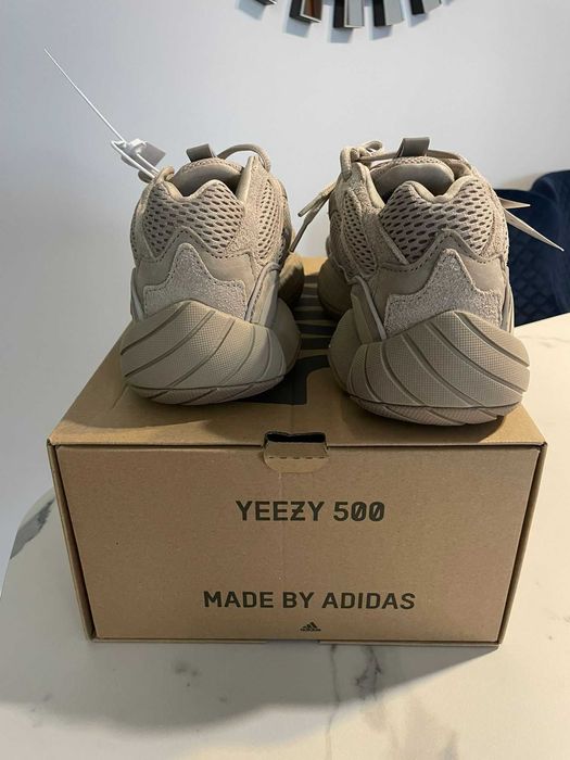 Vând Adidas Yeezy 500 Taupe Light (2021)