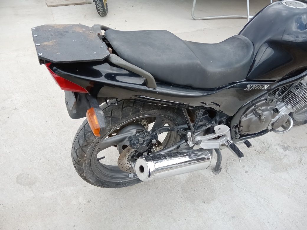 Само на части  Yamaha xj 600