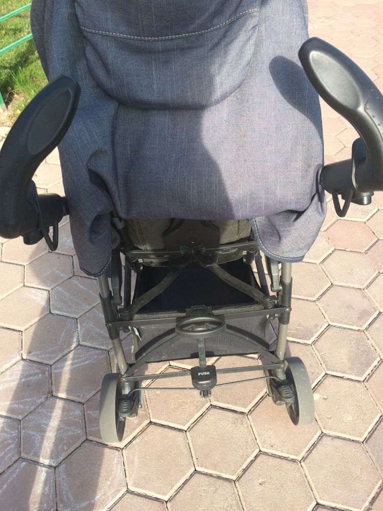 Продам коляску peg perego si