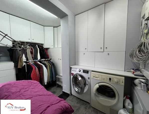 Продава се Къща в София, Люлин 9 - 230 кв.м за 2566 €/кв.м - Снимка #14