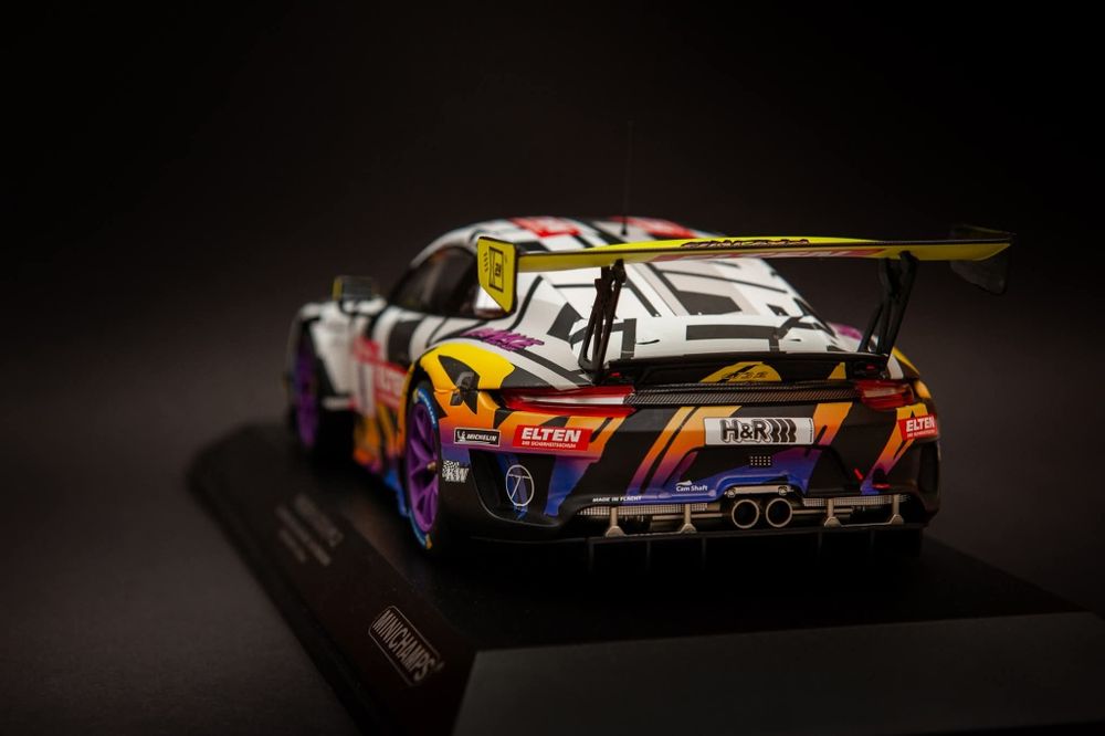 Porsche 911 GT3R Minichamps 1/18