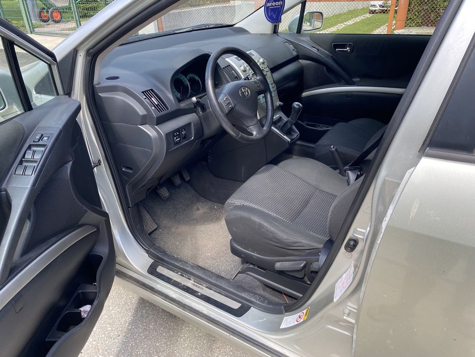 Toyota Corolla Verso Тойота Корола Версо 2.2 dcat 177кс На части!