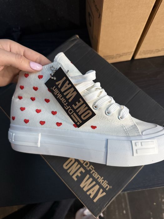 Дамски кецове D.Franklin